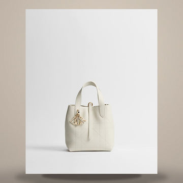 DIOR Tote Bag Small Latte Flat Macro Cannage Kalbsleder 158666105 [P]