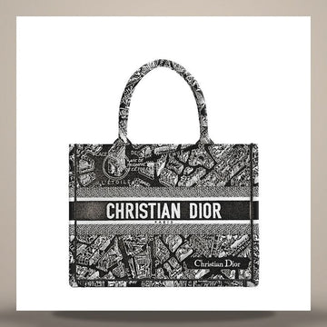 DIOR ブックトート ミディアム ブラック & ホワイト フラン ド パリ 刺繍 (36 x 27.5 x 16.5cm) M1296ZOMP_M46I 158667316 [P]