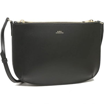 APC Sarah Tasche 157266978 [P]