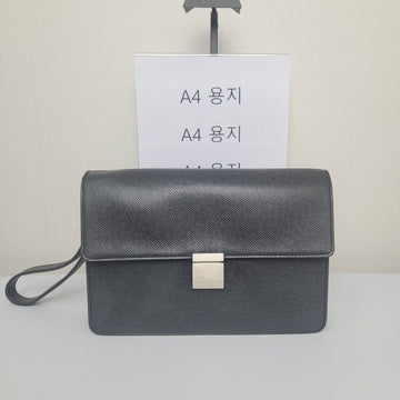 LOUIS VUITTON タイガ セカンドバッグ クラッチバッグ M30782 158672775 [P]