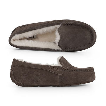 UGG 1106878 女性用 フラットシューズ 151109561 [P]