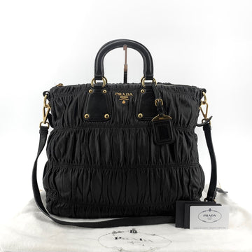PRADA Leder Gauffre Tote- und Schultertasche BN1935 158713437 [P]