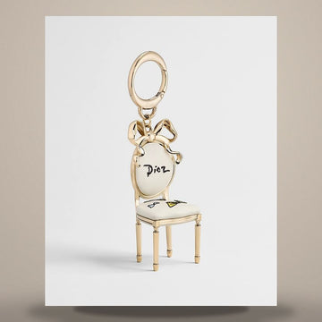 DIOR アイコン バッグ チャーム ゴールドフィニッシュ メタル, ホワイト カーフスキン, マルチカラー ボウ モチーフ V1975WOMCM_D01X 158713445 [P]