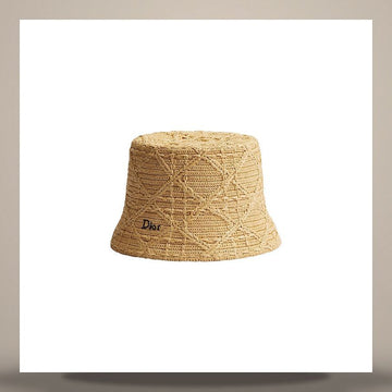 DIOR Riviera Cannage Teddy Bucket Hat mit schmalem Rand in natürlichem Raffia-Effekt-Faser 158713592 [P]