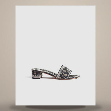 Dior Dante Hill Slide Blue Oblique Embroidered Cotton & White Lace KCO753DOF_S96B 158730322 [P]