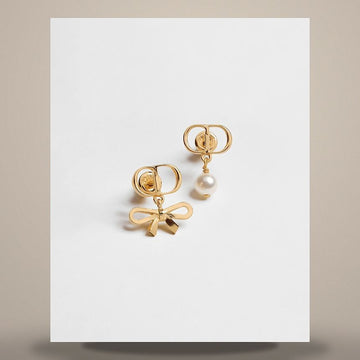 Dior Mini Bow Earrings Gold Finish Metal & White Resin Pearl 158731086 [P]