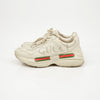 GUCCI レトロロゴレザースニーカー アイボリー 158643894 [P]