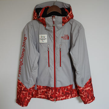North Face Women's Pyeongchang 2018 Padded Logo Hooded Jumper H4 158750547 [P]