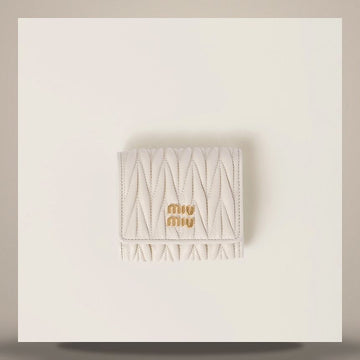 MIU MIU Kleine Matelassé Napa Leder Geldbörse 158758865 [P]