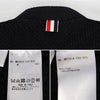 THOM BROWNE Kabelstrickjacke mit schrägem Ärmel 158760345 [P]