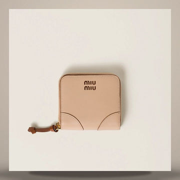 MIU MIU スモールレザー財布 158798070 [P]