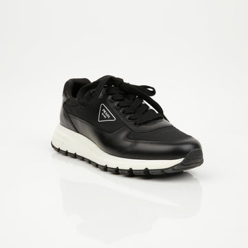 PRADA Triangular Logo Sneakers in Größe 2EG406 158542235 [P]