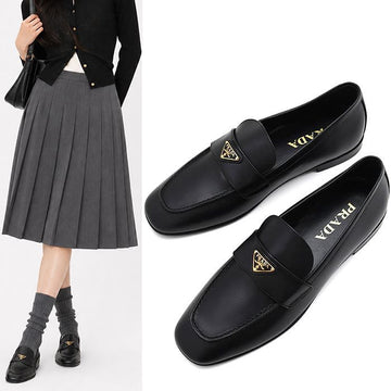 PRADA ウィメンズローファー 150927666 [P]