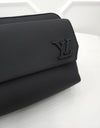 LOUIS VUITTON ファストライン メッセンジャーバッグ M22482 内蔵チップ 158873642 [P]