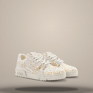 LOUIS VUITTON トレーナースニーカー ベージュ 1AJJVL 158873787 [P]
