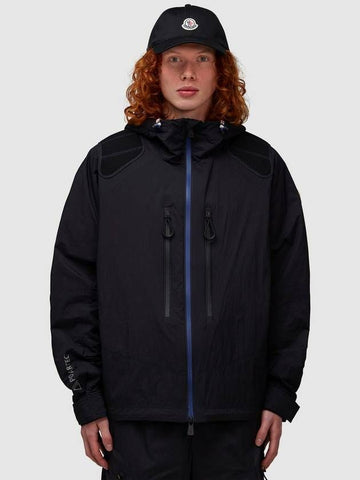 MONCLER Jacket 1A00009 53A59 999 133041709 [P]