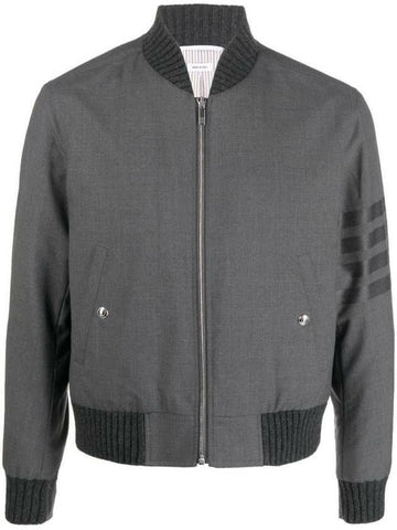 THOM BROWNE 4-Streifen Gewebter Wollblouson MJO030A 06146 025 133045333 [P]