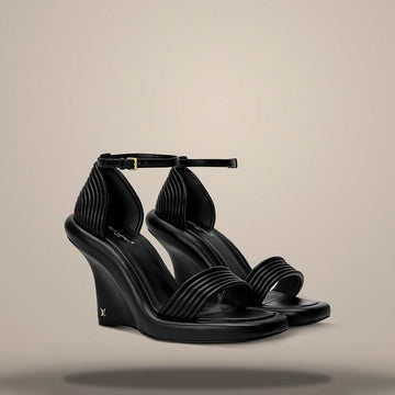 LOUIS VUITTON Lounge Wedge Sandal Schwarz 1AKGZ2 158876602 [P]