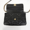 CHANEL 19 レザー ラージ ショルダーバッグ ブラック ゴールド金具 158643997 [P]