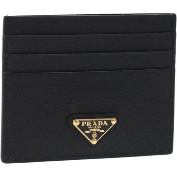 PRADA サフィアーノ トライアングル カードケース 75854435 [P]