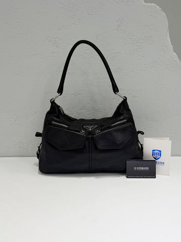 PRADA ビンテージ シルバートーン レザー ショルダーバッグ 159000778 [P]