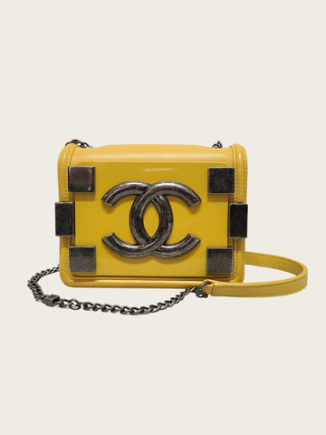 CHANEL Gelbes Extra Mini Stud CC Boy Flap Bag 159051720 [P]