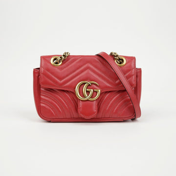 GUCCI Marmont Matelassé Mini Shoulder Bag Rot 158676005 [P]