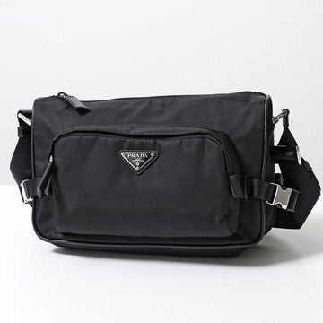PRADA Mittelgroße Schultertasche aus Nylon und Saffiano-Leder (2VH192 VOOO 2DMG F0002) 148255207 [P]
