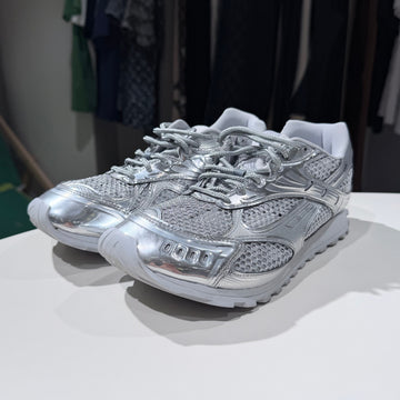 Bottega Veneta Orbit Sneakers Shoes Silver (41) 159101207 [P]
