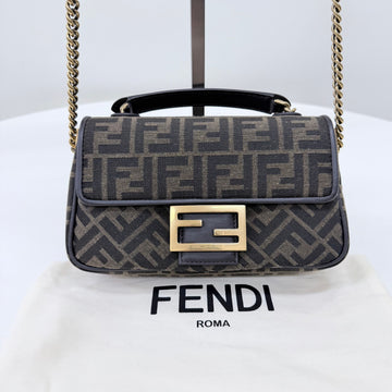 FENDI Juka Baguette Schultertasche Medium 159127292 [P]