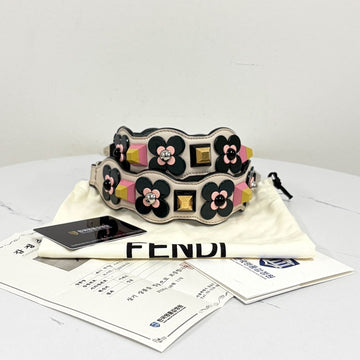 Fendi Flower Stud Strap 159133075 [P]