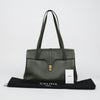 CELINE ソフト 16 ラージ ショルダーバッグ 194043CR4 158669479 [P]