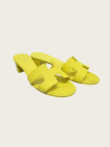 HERMES Oasis Sandalen aus Kappa-Leder in Limette 159171981 [P]