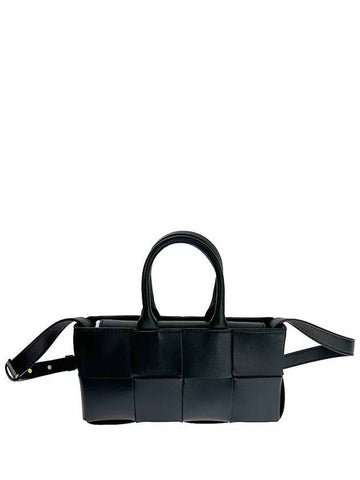 BOTTEGA VENETA ラムスキン アルコ トートバッグ 776778 VCQC2 8425 151055273 [P]