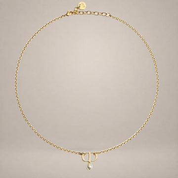 DIOR Petit CD Halskette mit goldfarbener Metalloberfläche & weißen Harzkugeln 126805042 [P]