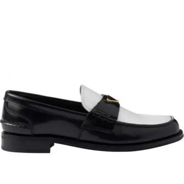 Prada Two-Tone Brushed Leather Loafers 156138148 [P]