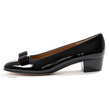 SALVATORE FERRAGAMO 光沢ポンプヒール ブラック 0574572 153210681 [P]