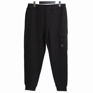 CP Company Diagonal Cargo Lens Sweatpants Black RCCMSP717A 005086W 999 159255020 [P]