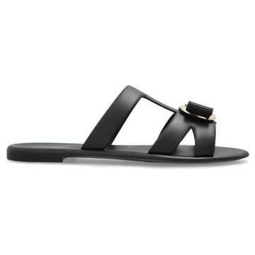 SALVATORE FERRAGAMO 26SS LILOU ニュー バーラ プレート ストラップ サンダル ブラック 0779972 150622418 [P]