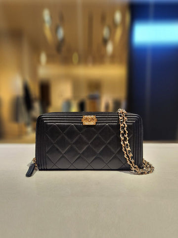 CHANEL Two Way Zip Chain Shoulder Bag No. 20 159272000 [P]