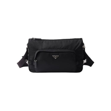PRADA 26SS 三角ロゴ ナイロン ラージ ショルダーバッグ ブラック 2VH191 2DMG F0002 150726809 [P]