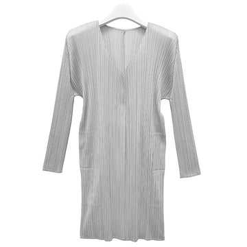 ISSEY MIYAKE 26FW プリーツ プリーズ ベーシック カーディガン / ライト グレー (PP67JA108 10) 159353013 [P]