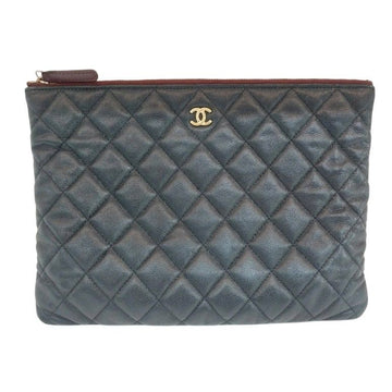 CHANEL クラシックキャビアクラッチ 30番台 ブラック A82545 ミディアム 金具 159378473 [P]