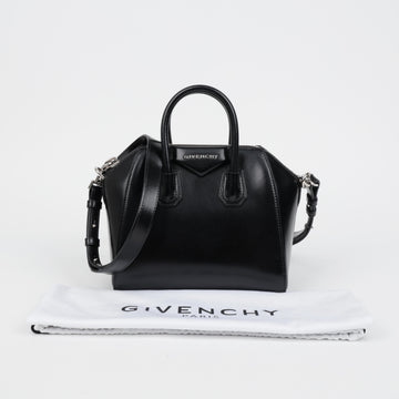 GIVENCHY Antigona Mini Schultertasche aus schwarzem Leder 158680126 [P]