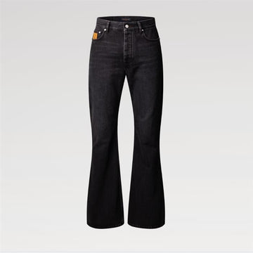 LOUIS VUITTON Jeans im Flared-Schnitt 1AILKO / Herren 159536769 [P]
