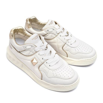 Valentino Rockstud Low-Top Sneakers 51592510 [P]