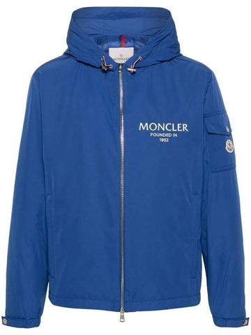 Moncler Short Down Jacket 133041708 [P]