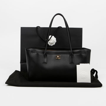 CHANEL Surfr Small Shoulder Bag AS6243 159347838 [P]
