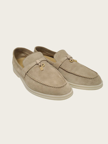 LORO PIANA サンドストーンスエードサマーシャムスワークローファー 159582169 [P]