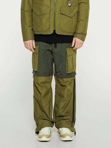Moncler Technical Cargo Pants 2A00001 M3405 P80 133040338 [P]